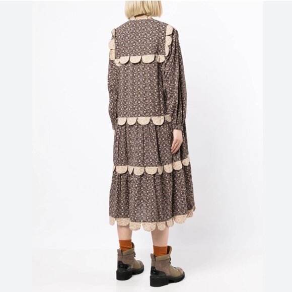 STELLA NOVA Loan Dress in Flower Bud Dark Purple Atterley In Brown - Picture 2 of 10